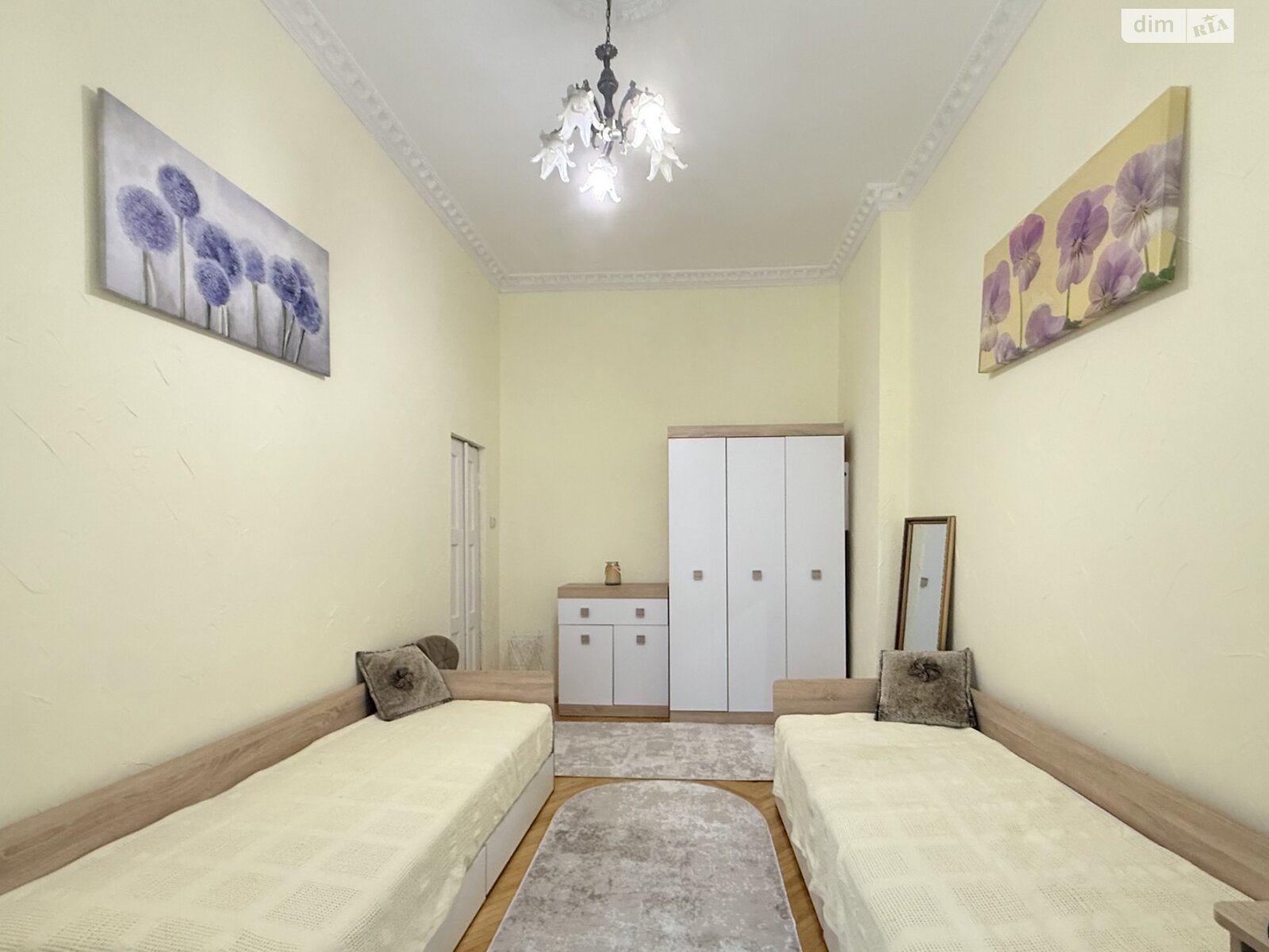 Продажа двухкомнатной квартиры в Львове, на ул. Федьковича, район Франковский фото 1 Продажа двухкомнатной квартиры в Львове, на ул. Федьковича, район Франковский фото 1