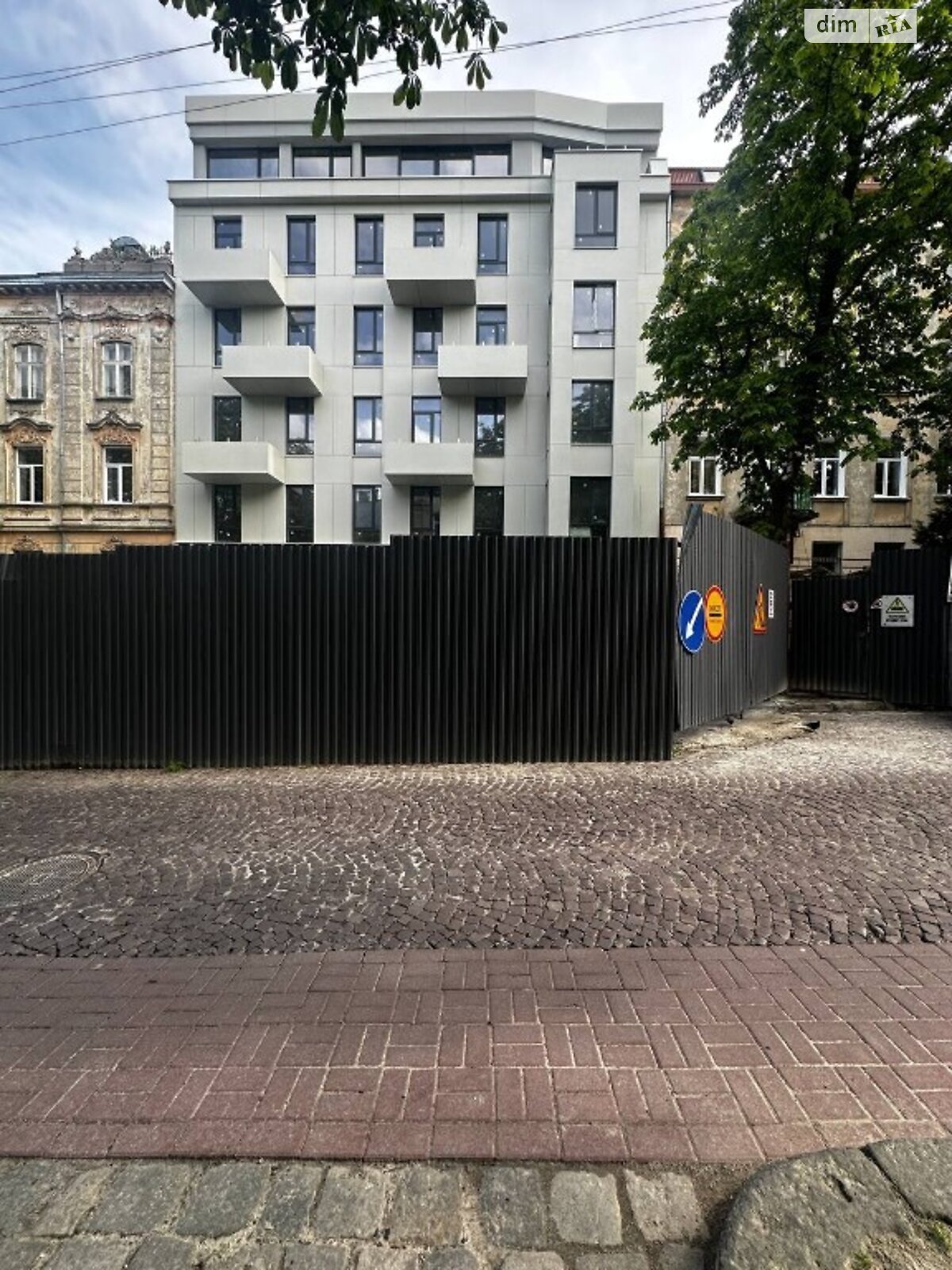 Продажа однокомнатной квартиры в Львове, на ул. Коновальца Евгения 21, район Франковский фото 1 Продажа однокомнатной квартиры в Львове, на ул. Коновальца Евгения 21, район Франковский фото 1