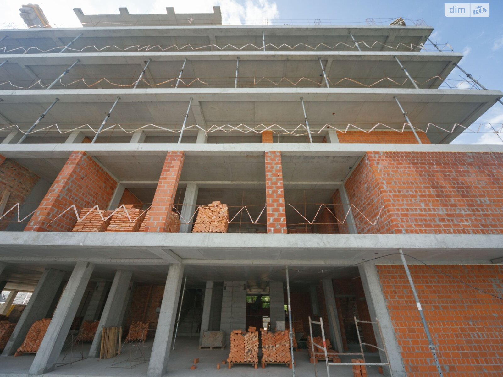 Продаж двокімнатної квартири в Львові, на вул. Любомира Романківа 13, фото 1 Продаж двокімнатної квартири в Львові, на вул. Любомира Романківа 13, фото 1