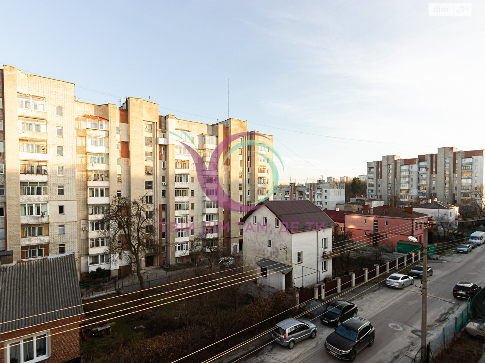 Продажа трехкомнатной квартиры в Львове, на ул. Куликовская, район Франковский фото 1