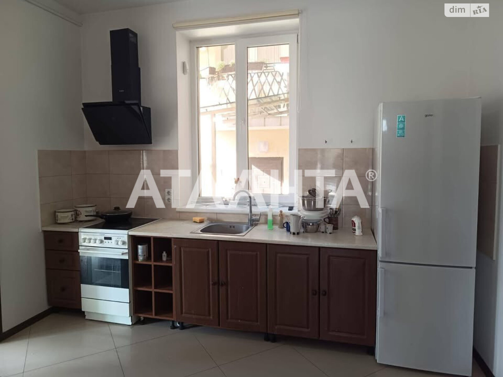 Продажа трехкомнатной квартиры в Львове, на ул. Куликовская, район Франковский фото 1