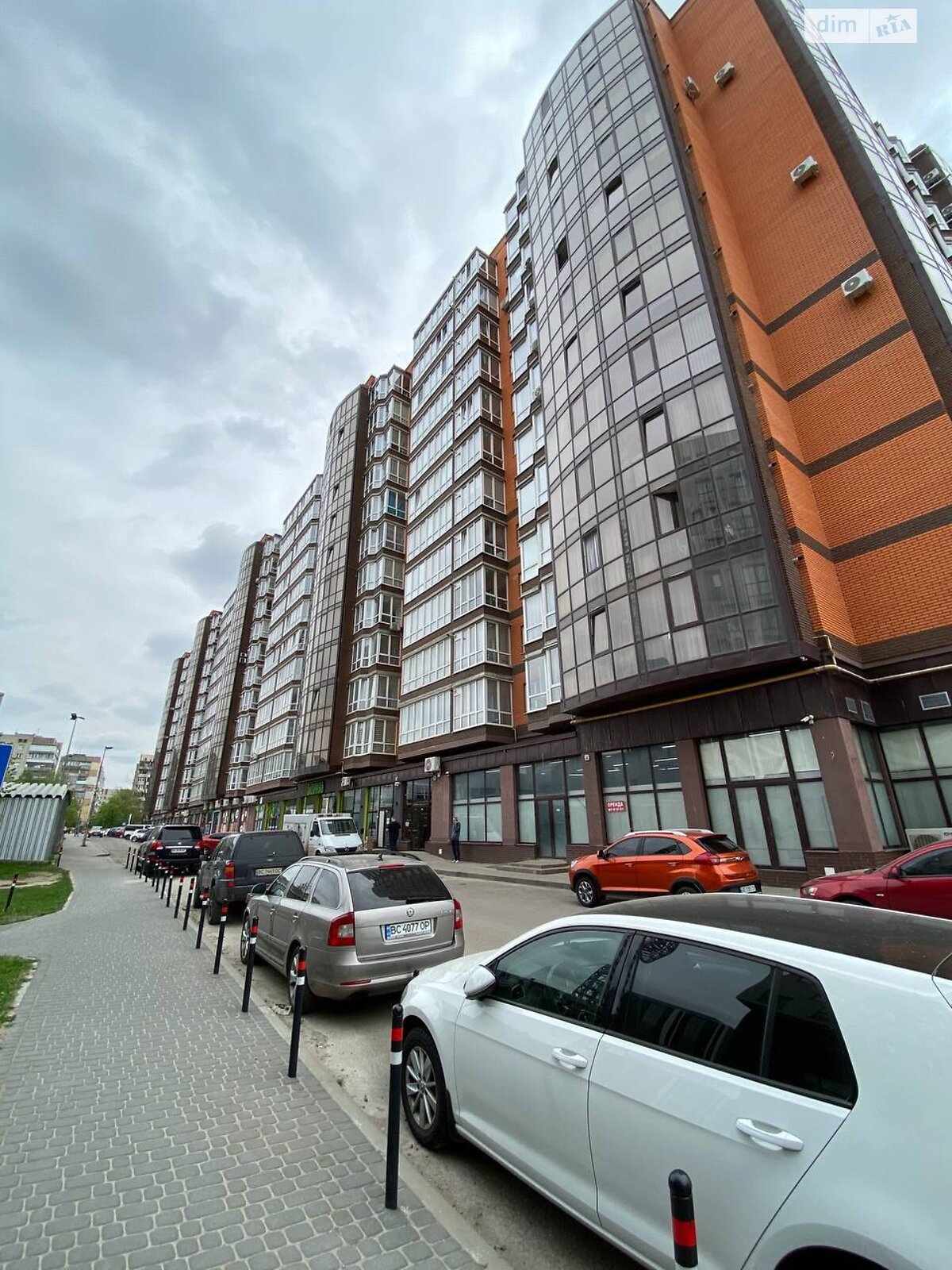Продажа однокомнатной квартиры в Львове, на ул. Кульпарковская, район Франковский фото 1