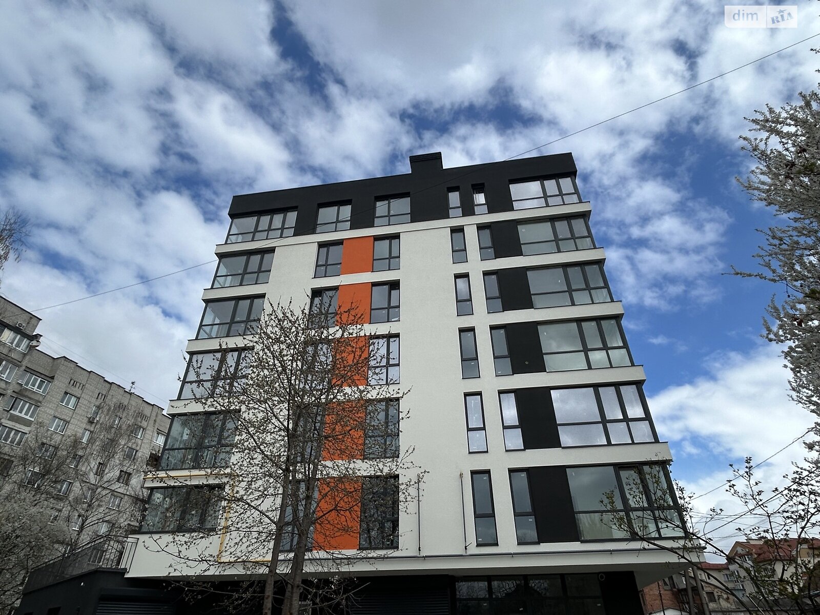Продажа двухкомнатной квартиры в Львове, на ул. Кульпарковская 190, район Франковский фото 1 Продажа двухкомнатной квартиры в Львове, на ул. Кульпарковская 190, район Франковский фото 1