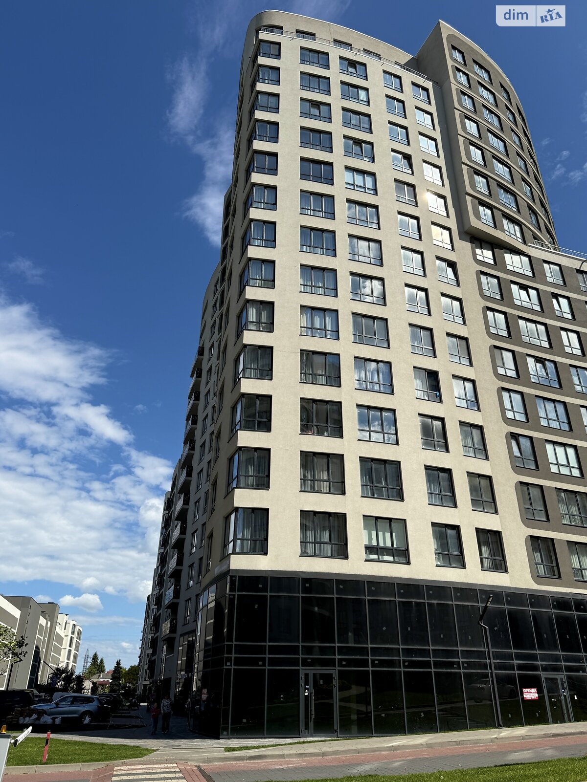 Продаж трикімнатної квартири в Львові, на вул. Кульпарківська, район Франківський фото 1 Продаж трикімнатної квартири в Львові, на вул. Кульпарківська, район Франківський фото 1