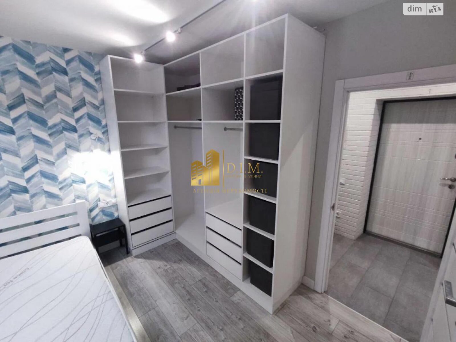 Продажа трехкомнатной квартиры в Львове, на ул. Кульпарковская, район Франковский фото 1