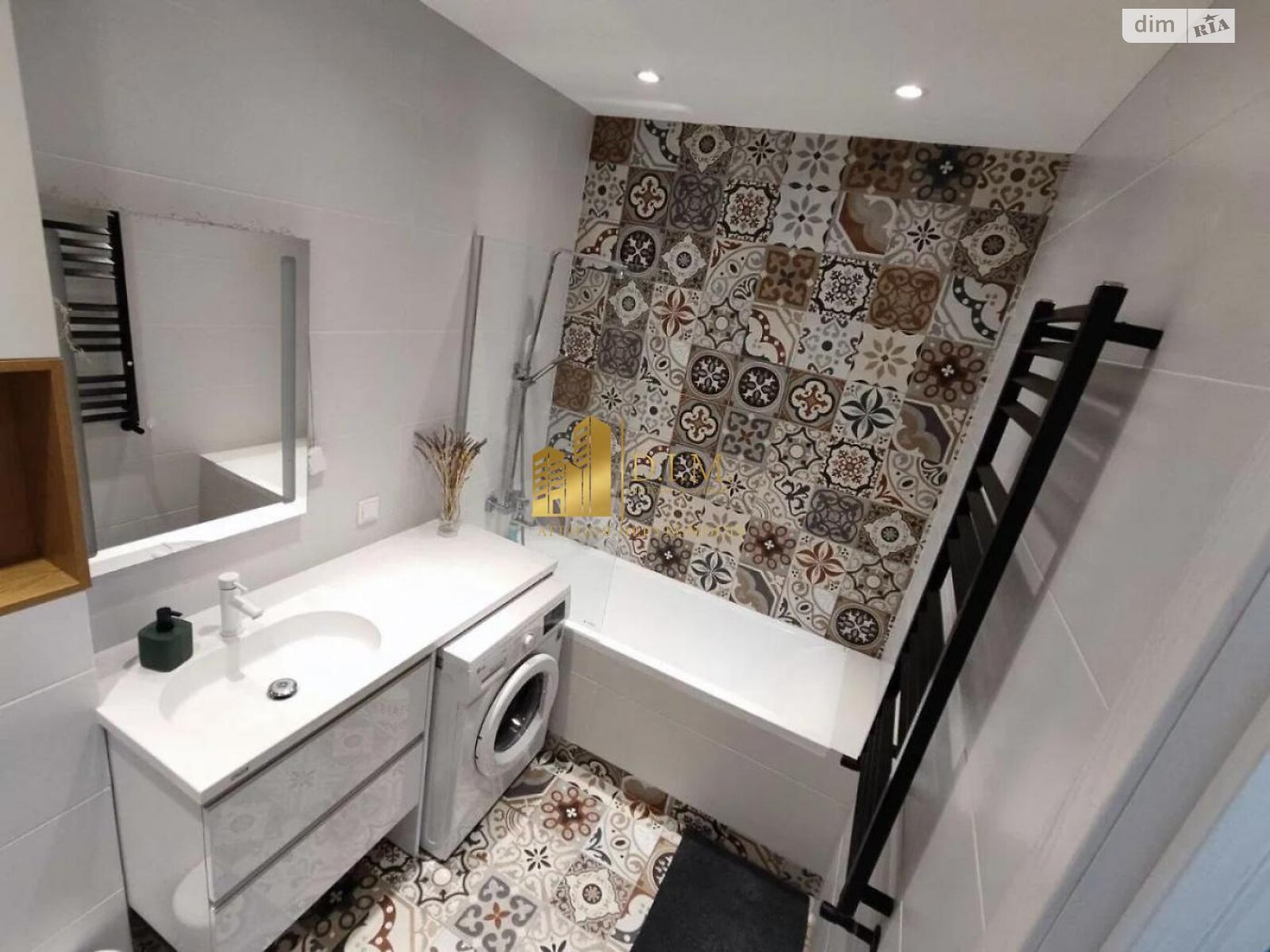 Продажа трехкомнатной квартиры в Львове, на ул. Кульпарковская, район Франковский фото 1