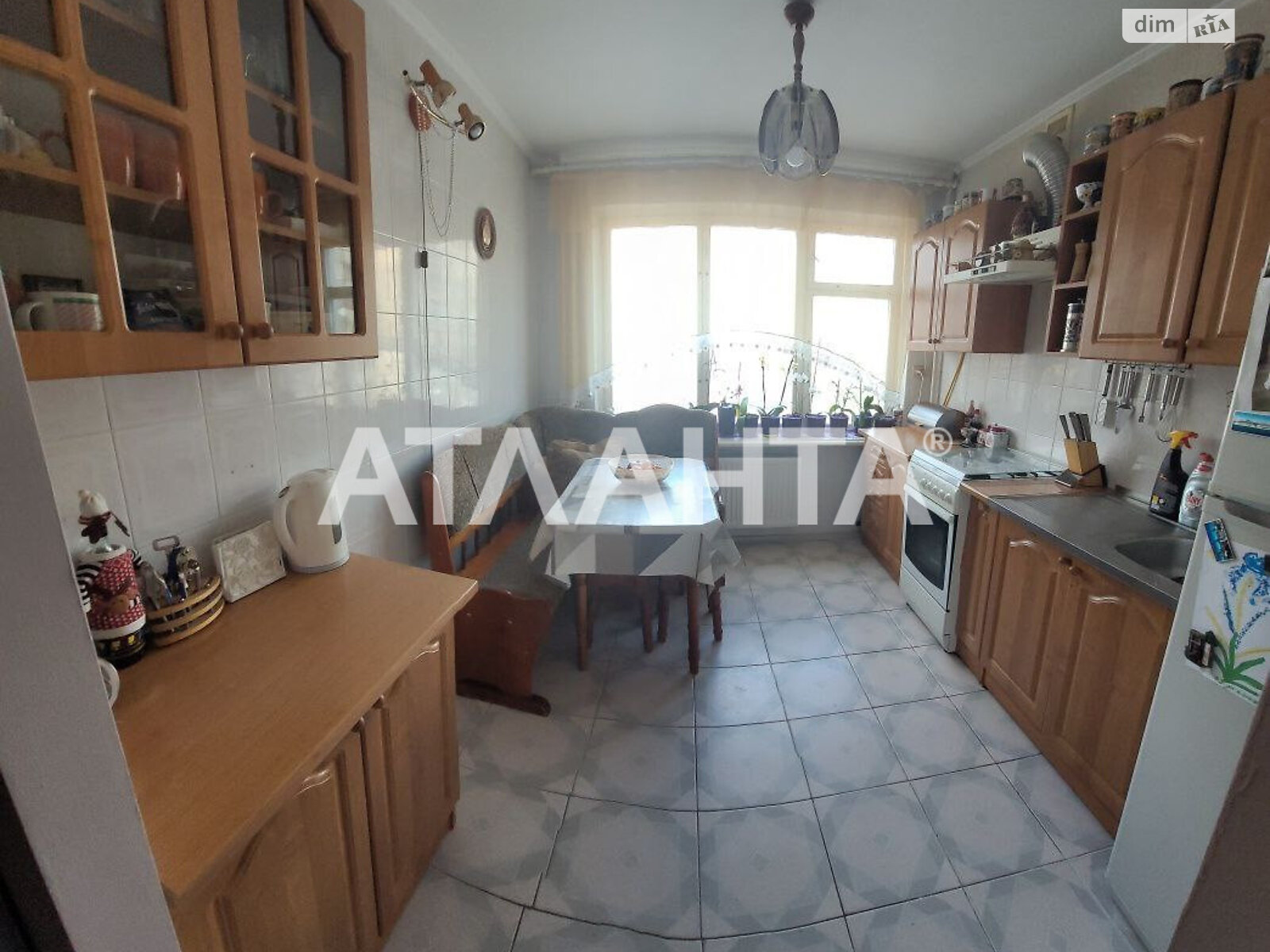 Продаж трикімнатної квартири в Львові, на вул. Наукова, район Франківський фото 1 Продаж трикімнатної квартири в Львові, на вул. Наукова, район Франківський фото 1