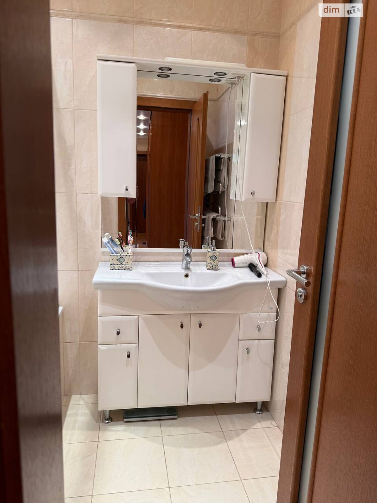 Продажа двухкомнатной квартиры в Львове, на ул. Научная 49А, район Франковский фото 1 Продажа двухкомнатной квартиры в Львове, на ул. Научная 49А, район Франковский фото 1