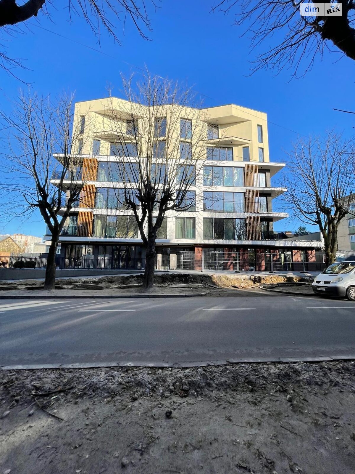 Продажа трехкомнатной квартиры в Львове, на ул. Окружная, район Франковский фото 1 Продажа трехкомнатной квартиры в Львове, на ул. Окружная, район Франковский фото 1