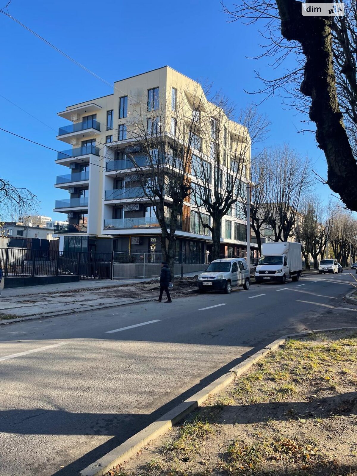 Продажа трехкомнатной квартиры в Львове, на ул. Окружная, район Франковский фото 1 Продажа трехкомнатной квартиры в Львове, на ул. Окружная, район Франковский фото 1