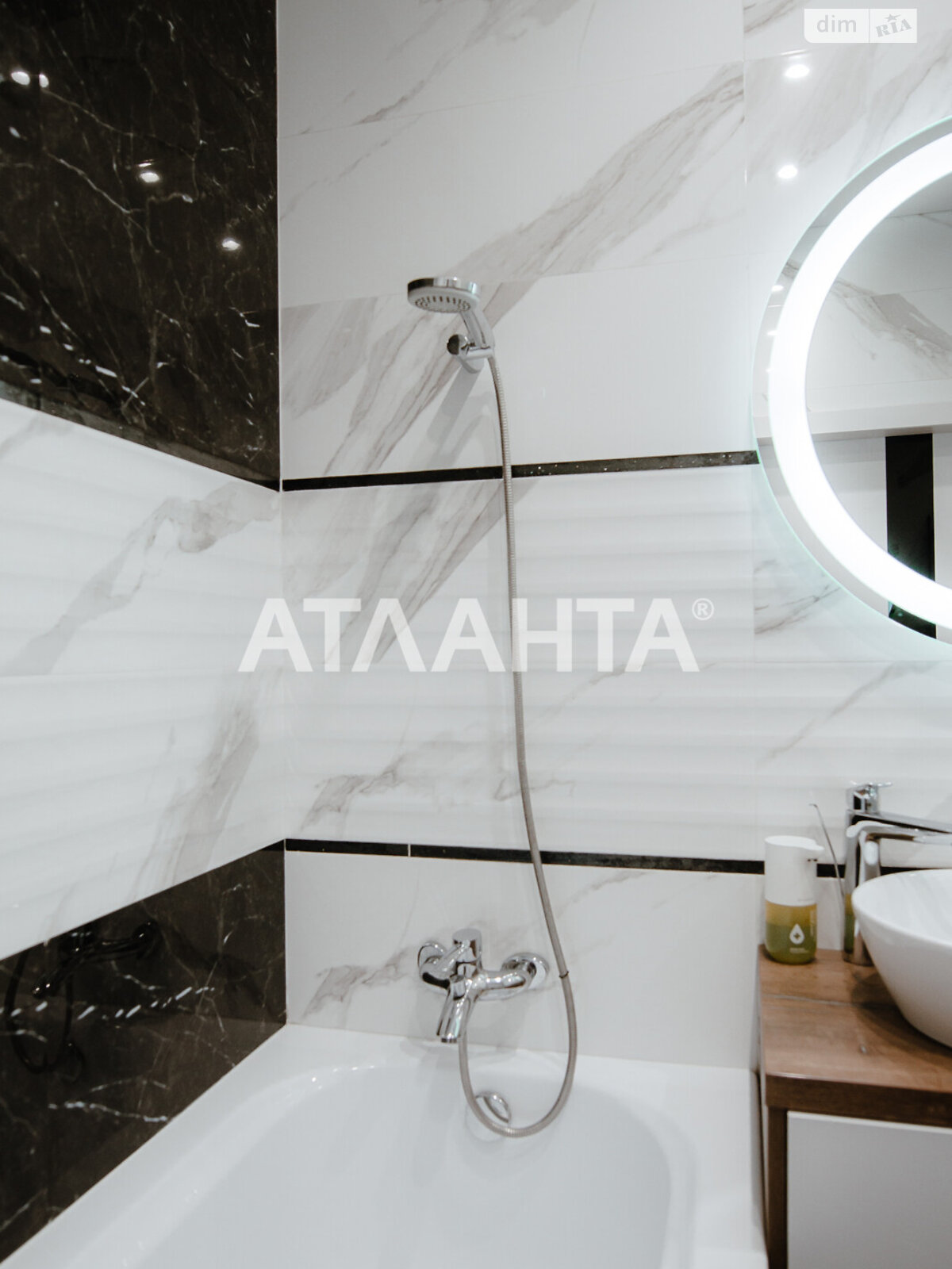 Продажа двухкомнатной квартиры в Львове, на ул. Пороховая, район Франковский фото 1 Продажа двухкомнатной квартиры в Львове, на ул. Пороховая, район Франковский фото 1