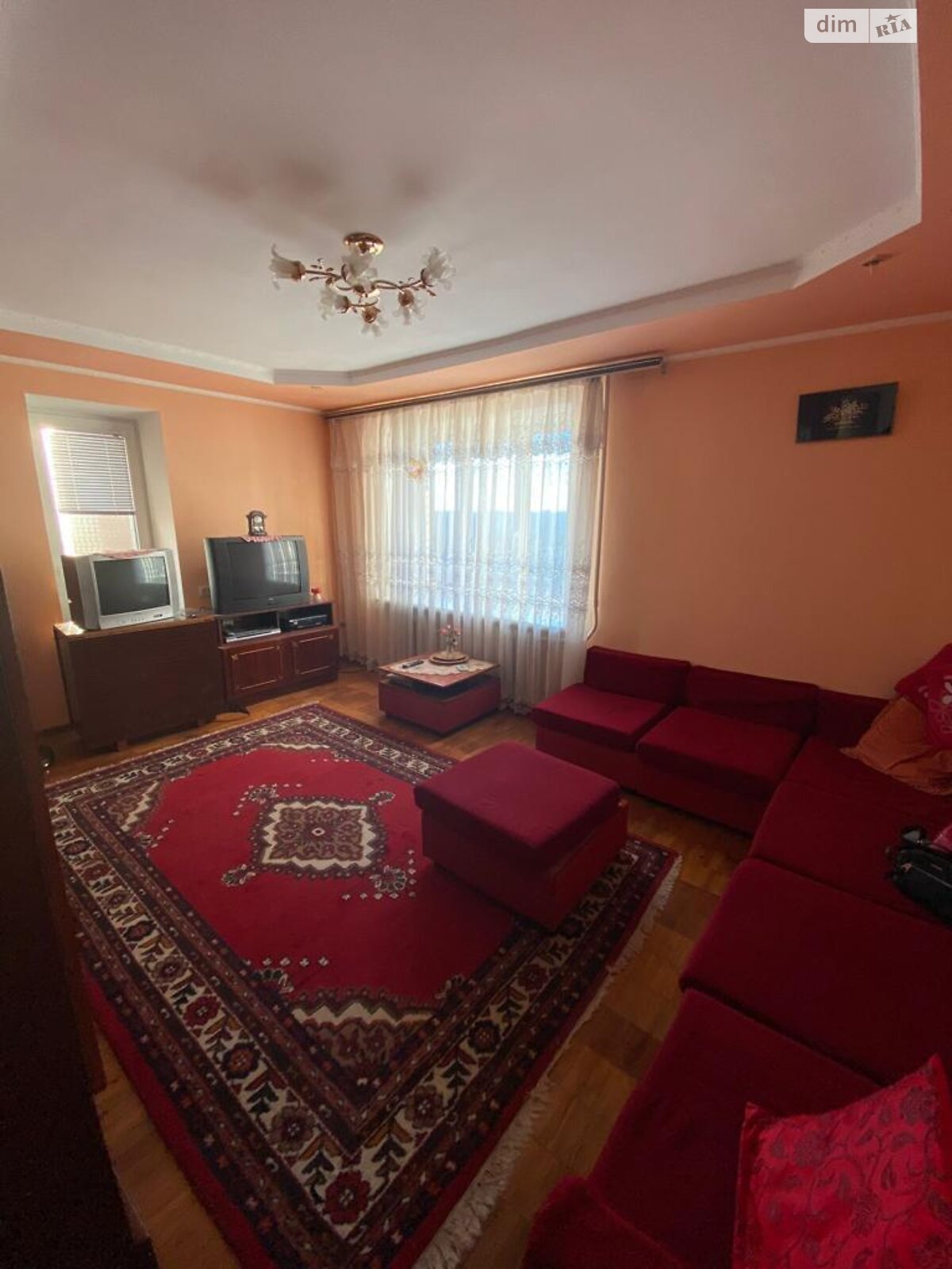 Продажа трехкомнатной квартиры в Львове, на ул. Симоненко Василия 10, район Франковский фото 1 Продажа трехкомнатной квартиры в Львове, на ул. Симоненко Василия 10, район Франковский фото 1