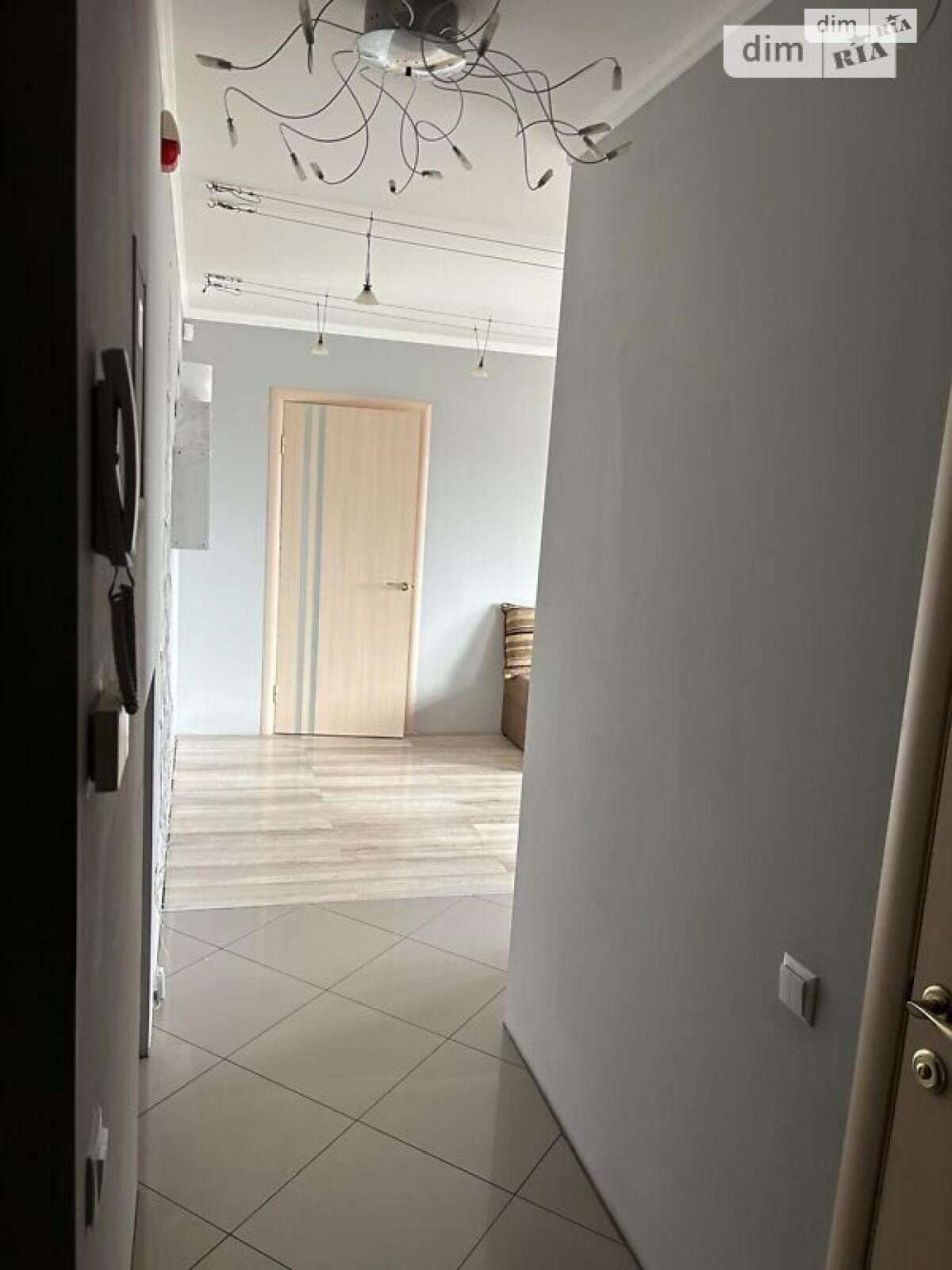 Продаж двокімнатної квартири в Львові, на вул. Володимира Великого 51, район Франківський фото 1 Продаж двокімнатної квартири в Львові, на вул. Володимира Великого 51, район Франківський фото 1