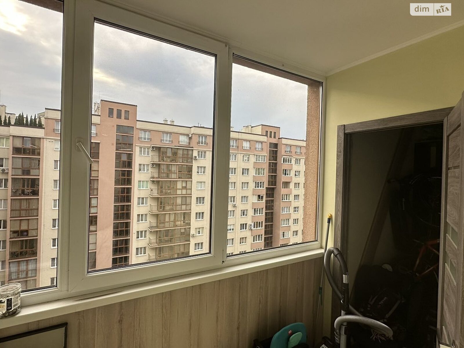 Продажа трехкомнатной квартиры в Львове, на ул. Княгини Ольги 100, район Франковский фото 1