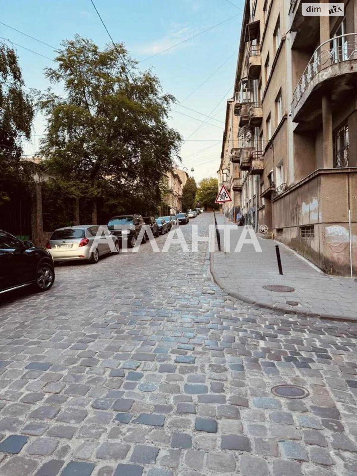 Продаж двокімнатної квартири в Львові, на вул. Академіка Філарета Колесси, район Галицький фото 1 Продаж двокімнатної квартири в Львові, на вул. Академіка Філарета Колесси, район Галицький фото 1