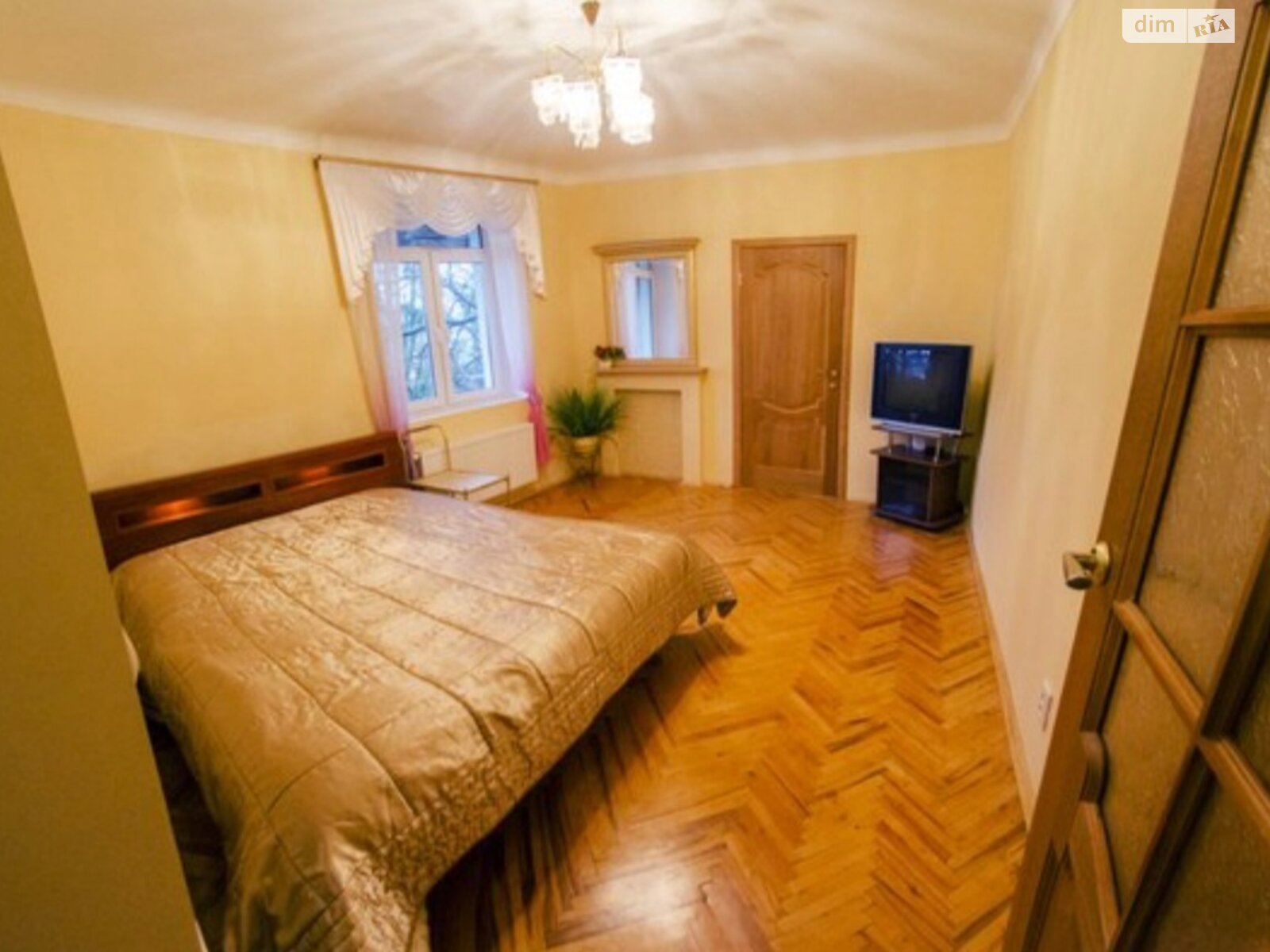 Продажа двухкомнатной квартиры в Львове, на ул. Чайковского, район Галицкий фото 1