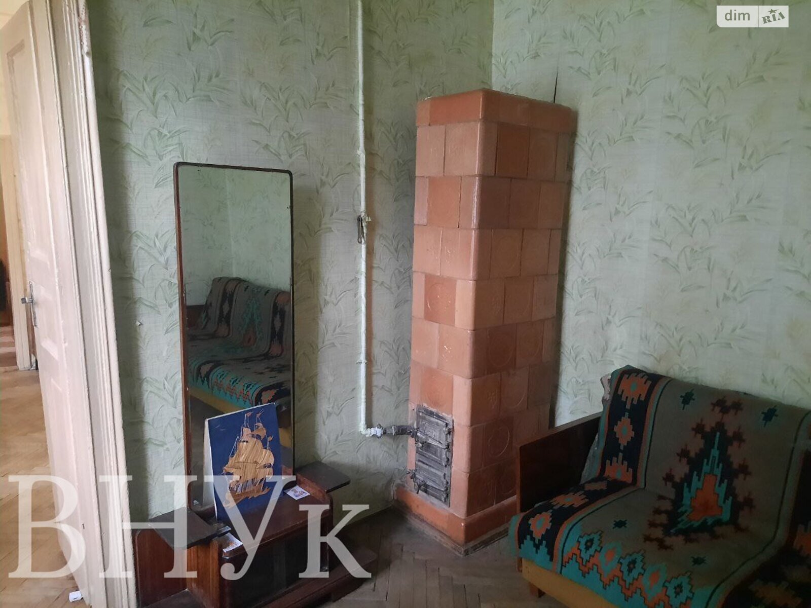 Продажа трехкомнатной квартиры в Львове, на пл. Даниила Галицкого, район Галицкий фото 1 Продажа трехкомнатной квартиры в Львове, на пл. Даниила Галицкого, район Галицкий фото 1