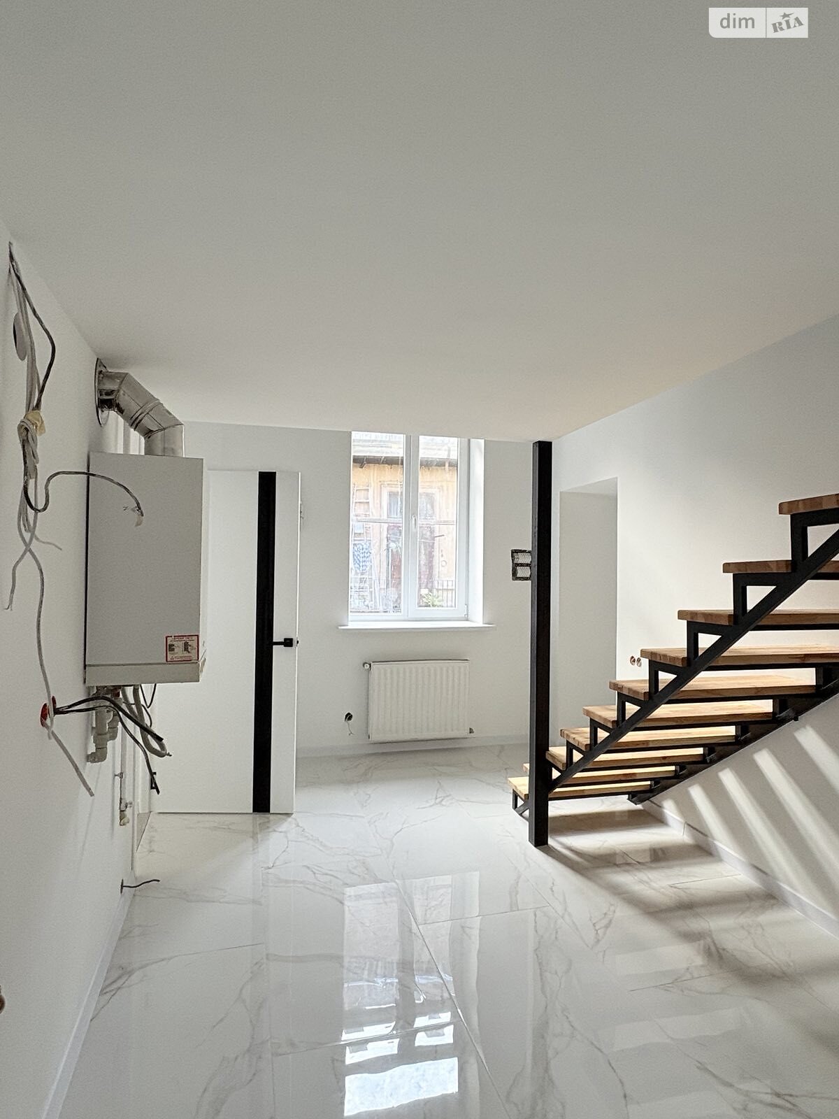 Продаж однокімнатної квартири в Львові, на вул. Дорошенка Петра, район Галицький фото 1