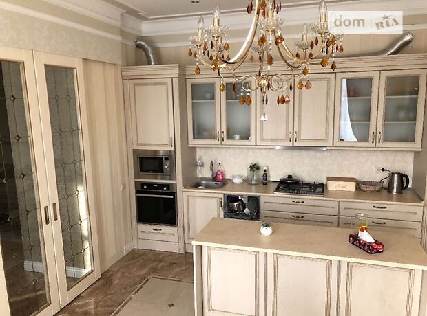 Продаж трикімнатної квартири в Львові, на вул. Франка Івана, район Галицький фото 1 Продаж трикімнатної квартири в Львові, на вул. Франка Івана, район Галицький фото 1