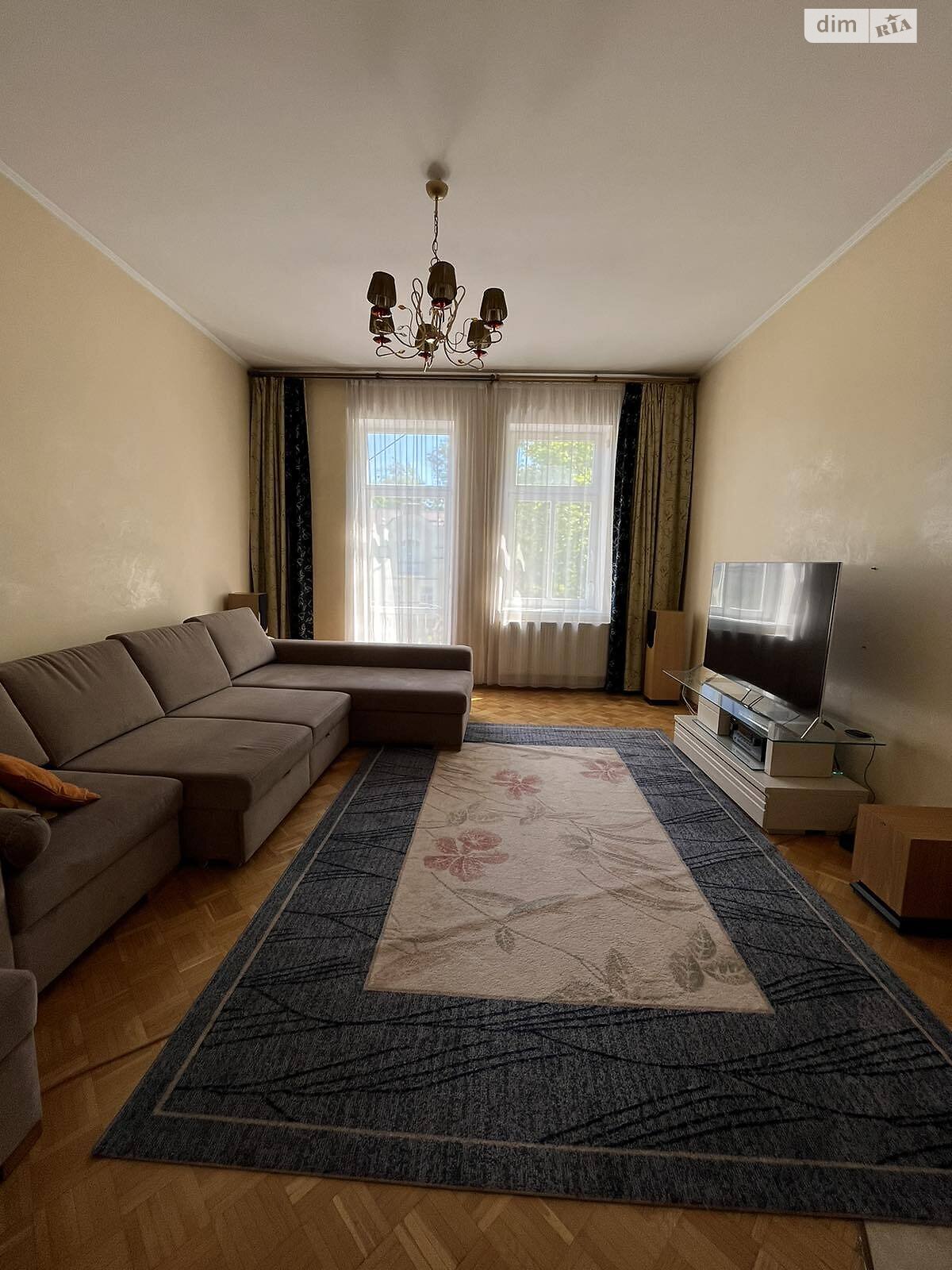 Продажа шестикомнатной квартиры в Львове, на ул. Франко Ивана 124, район Галицкий фото 1