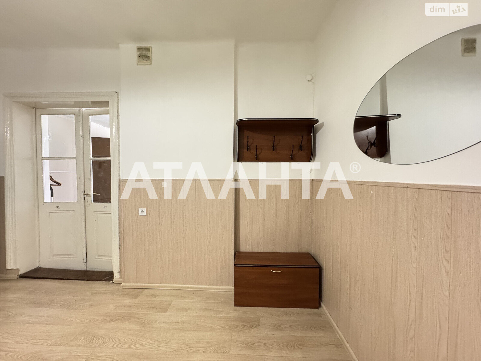 Продаж однокімнатної квартири в Львові, на вул. Галицька, район Галицький фото 2 Продаж однокімнатної квартири в Львові, на вул. Галицька, район Галицький фото 2