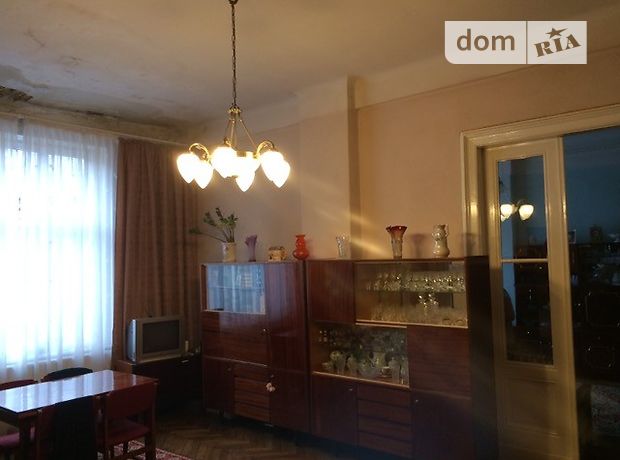 Продажа квартиры, 5 ком., Львов, р‑н. Галицкий, Гнатюка Академика улица Продажа квартиры, 5 ком., Львов, р‑н. Галицкий, Гнатюка Академика улица