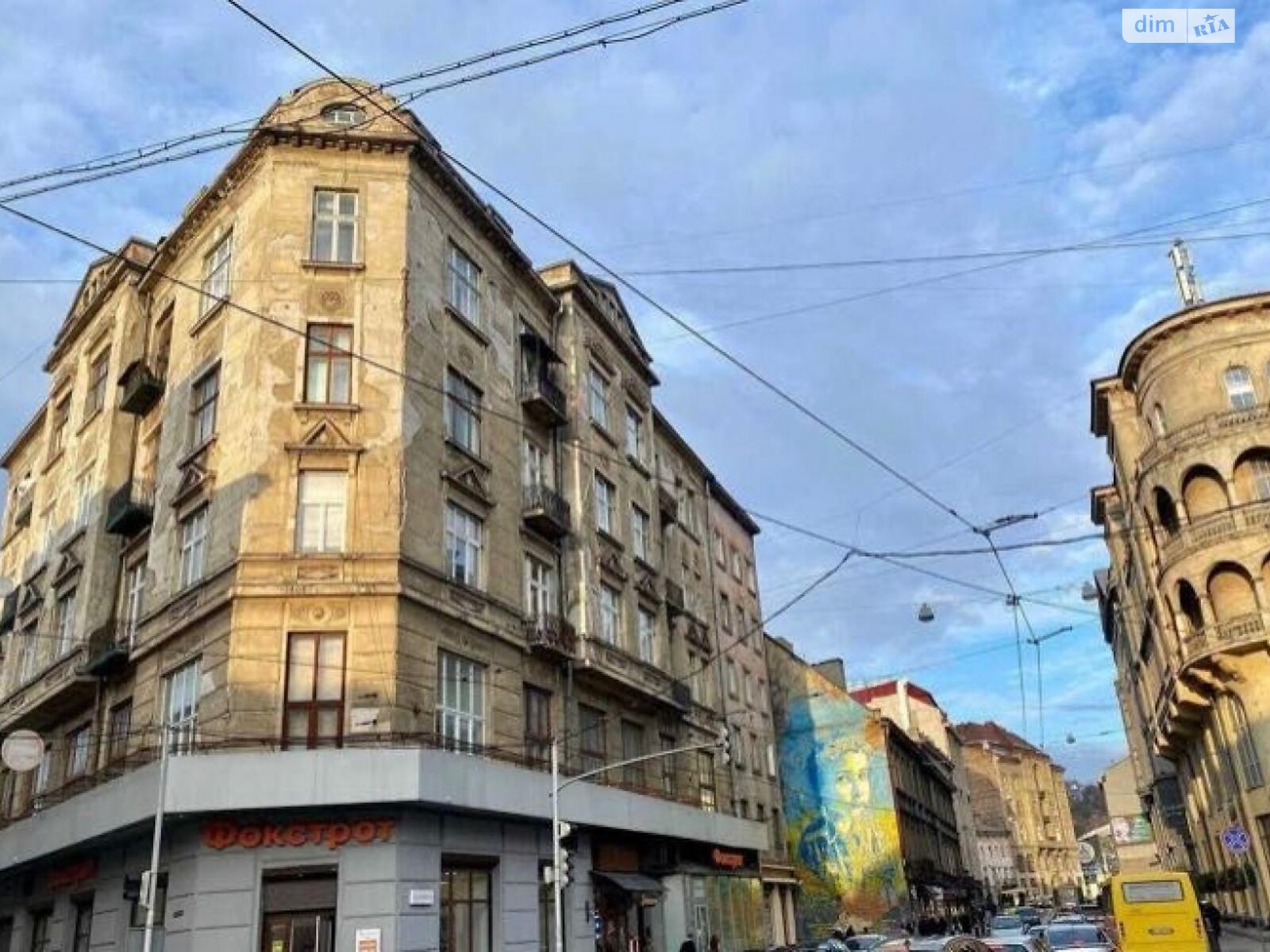 Продажа пятикомнатной квартиры в Львове, на ул. Городоцкая, район Галицкий фото 1 Продажа пятикомнатной квартиры в Львове, на ул. Городоцкая, район Галицкий фото 1