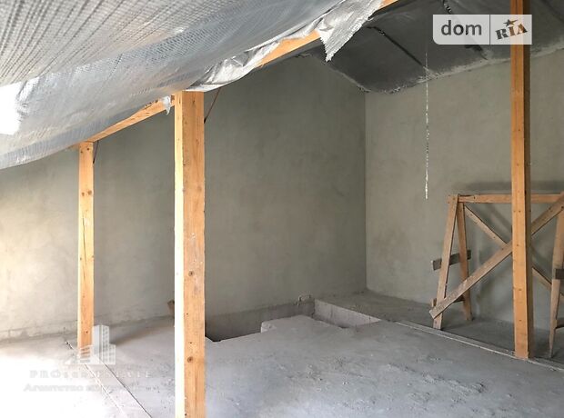 Продаж двокімнатної квартири в Львові, на вул. Хмельницького Богдана 76, район Галицький фото 1 Продаж двокімнатної квартири в Львові, на вул. Хмельницького Богдана 76, район Галицький фото 1