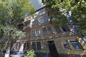 Продажа трехкомнатной квартиры в Львове, на ул. Хорватская 12, район Галицкий фото 2