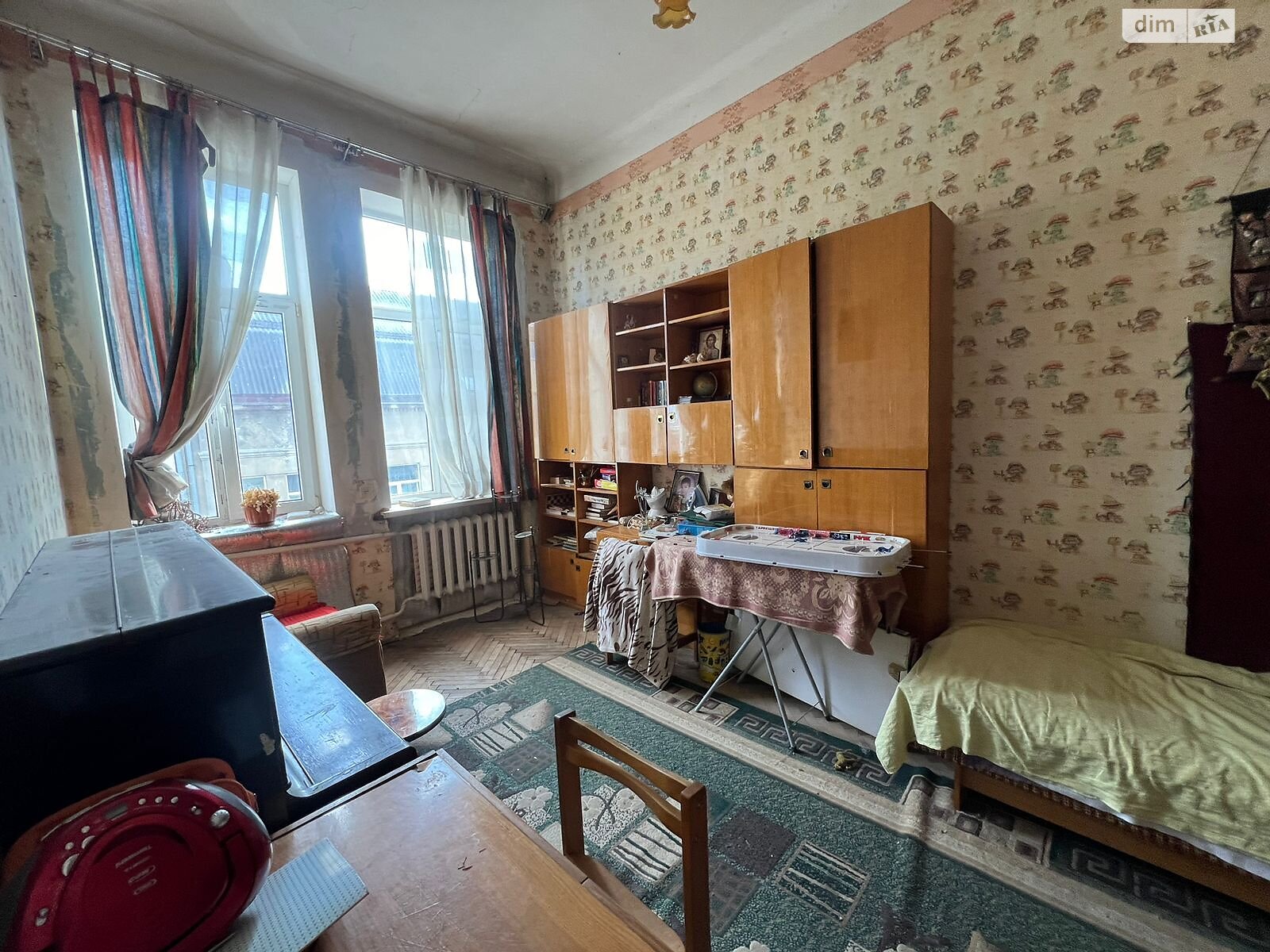 Продажа трехкомнатной квартиры в Львове, на ул. Хорватская 12, район Галицкий фото 1