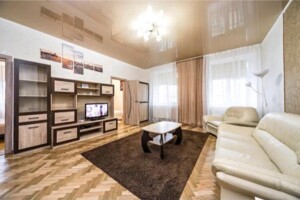 Продаж трикімнатної квартири в Львові, на вул. Краківська 34, район Галицький фото 2