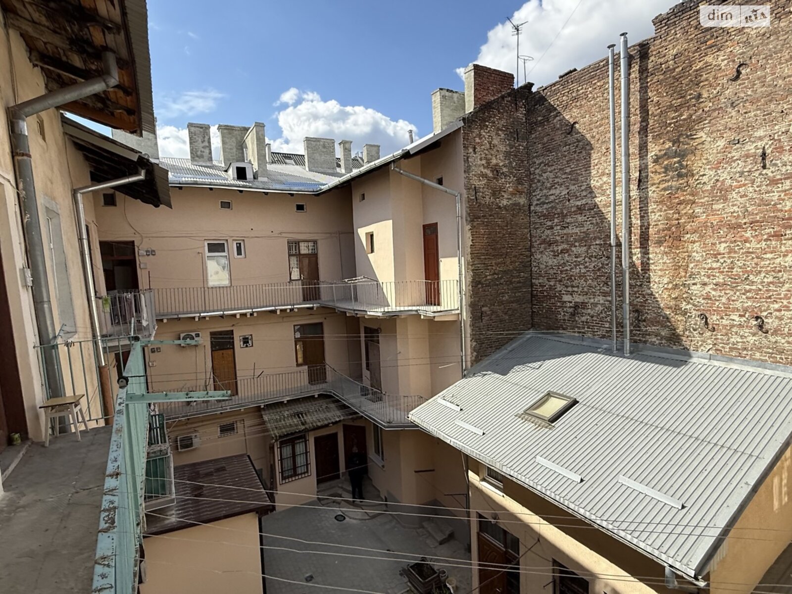 Продаж двокімнатної квартири в Львові, на вул. Куліша Пантелеймона 43, район Галицький фото 1 Продаж двокімнатної квартири в Львові, на вул. Куліша Пантелеймона 43, район Галицький фото 1