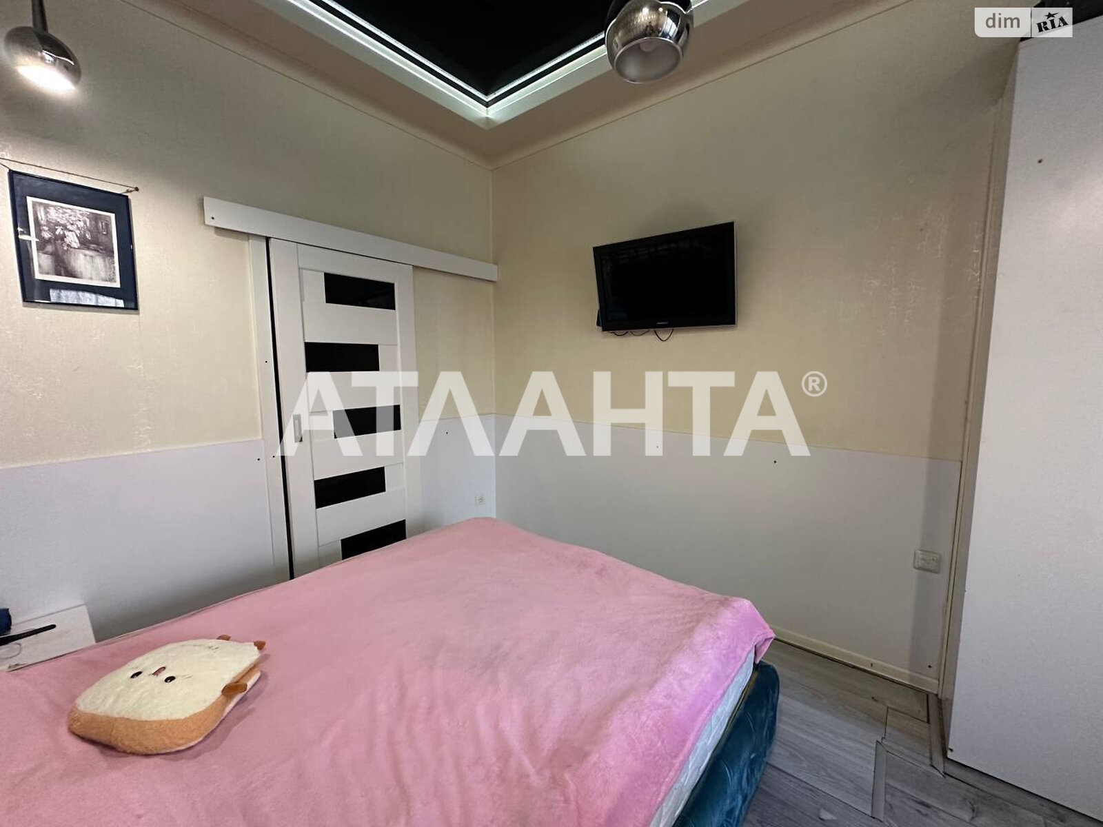 Продаж однокімнатної квартири в Львові, на вул. Меретина, район Галицький фото 3 Продаж однокімнатної квартири в Львові, на вул. Меретина, район Галицький фото 3