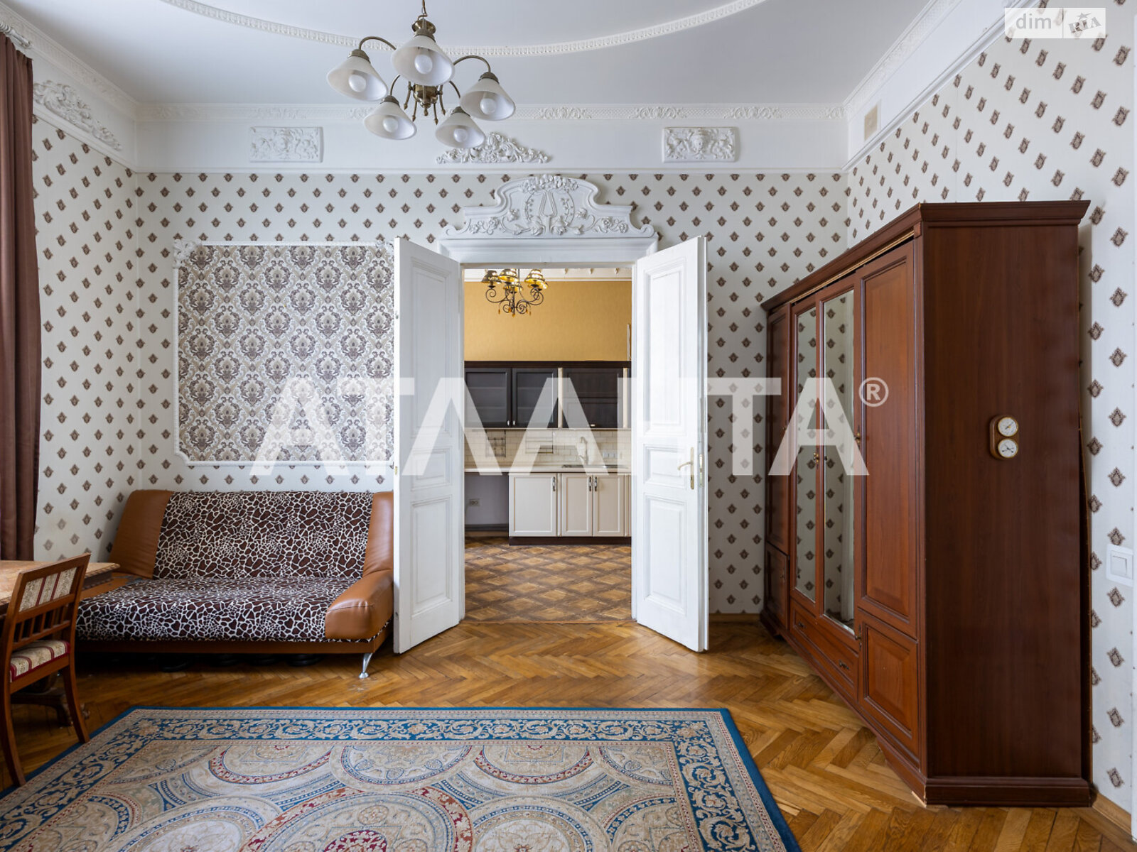 Продажа трехкомнатной квартиры в Львове, на ул. Огиенко Ивана, район Галицкий фото 1