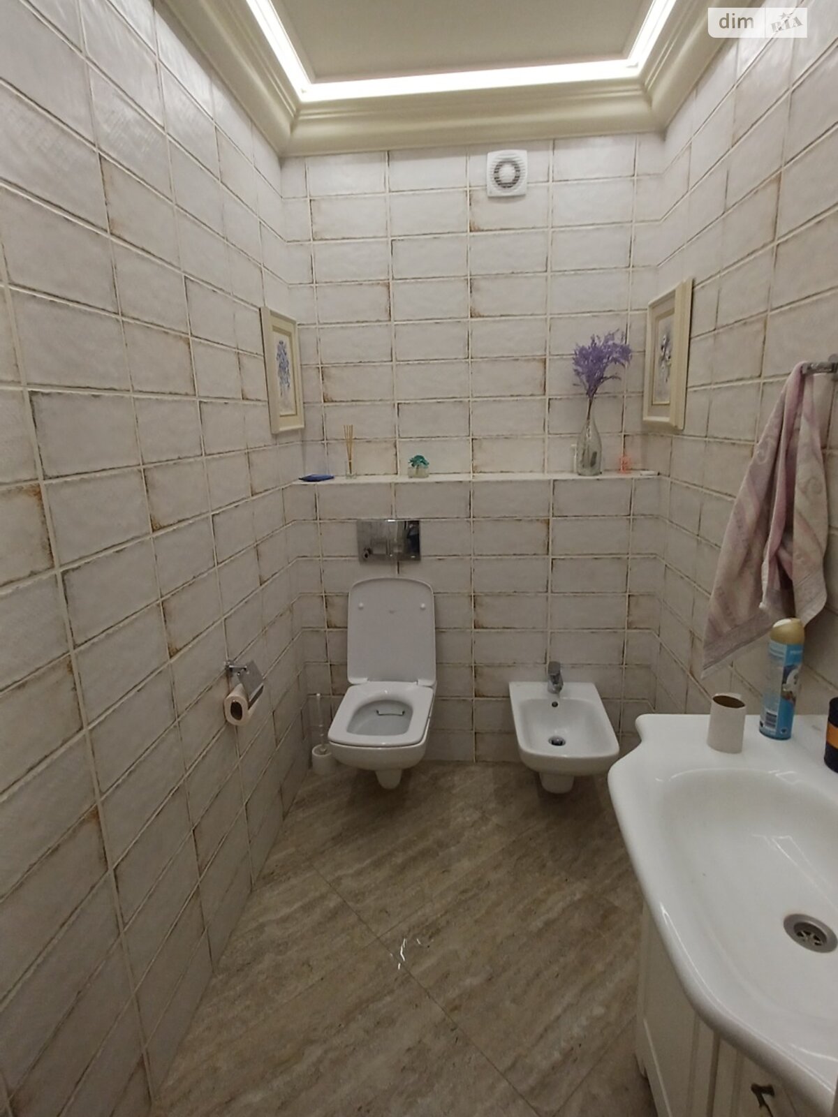 Продаж трикімнатної квартири в Львові, на вул. Римлянина, район Галицький фото 1 Продаж трикімнатної квартири в Львові, на вул. Римлянина, район Галицький фото 1