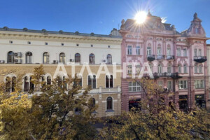 Продаж двокімнатної квартири в Львові, на вул. Січових Стрільців, район Галицький фото 2