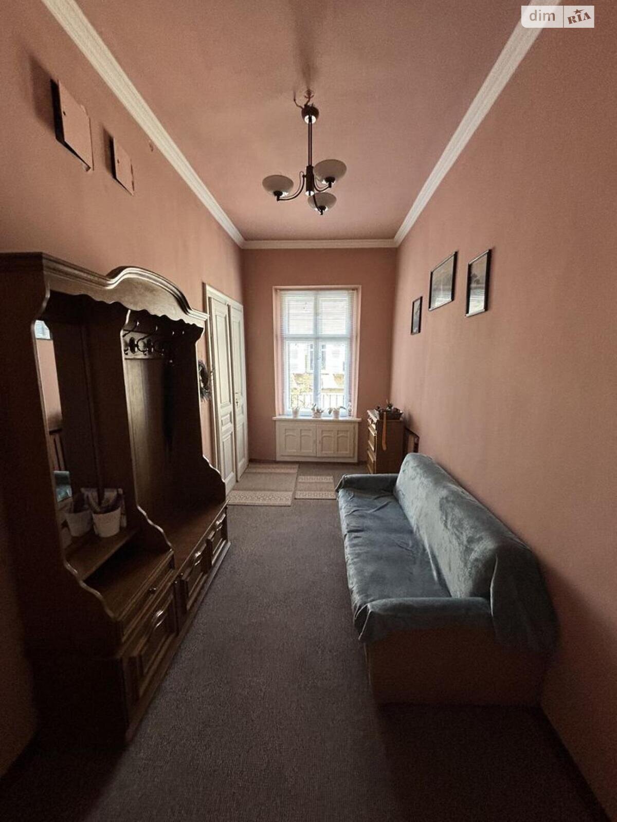 Продажа трехкомнатной квартиры в Львове, на просп. Шевченко, район Галицкий фото 1 Продажа трехкомнатной квартиры в Львове, на просп. Шевченко, район Галицкий фото 1