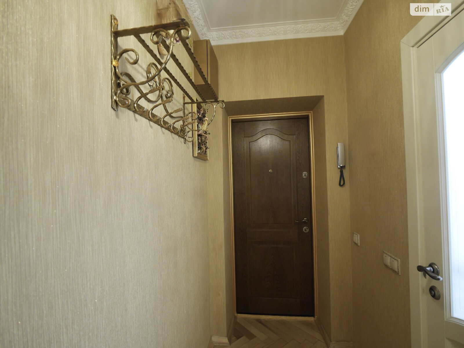 Продаж двокімнатної квартири в Львові, на вул. Тютюнників 28, район Галицький фото 1 Продаж двокімнатної квартири в Львові, на вул. Тютюнників 28, район Галицький фото 1