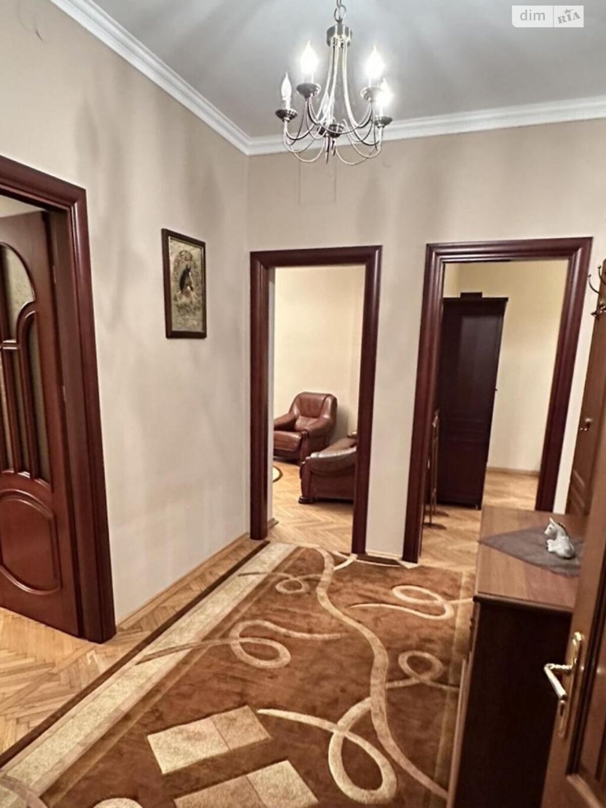 Продажа трехкомнатной квартиры в Львове, на ул. Замарстиновская, район Галицкий фото 1 Продажа трехкомнатной квартиры в Львове, на ул. Замарстиновская, район Галицкий фото 1