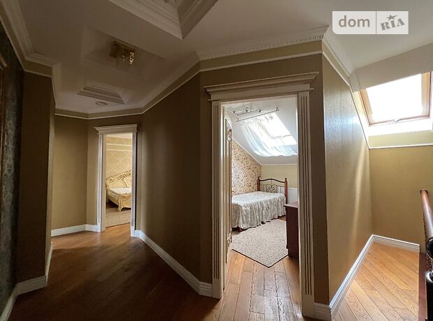 Продаж трикімнатної квартири в Львові, на пл. Франка Івана, район Галицький фото 1 Продаж трикімнатної квартири в Львові, на пл. Франка Івана, район Галицький фото 1