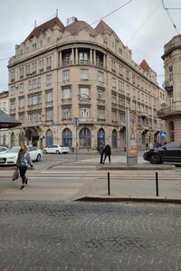 Продажа трехкомнатной квартиры в Львове, на ул. Франко Ивана 3, район Галицкий фото 2