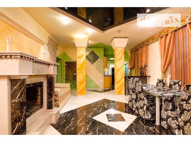 Продажа квартиры, 3 ком., Львов, р‑н. Галицкий Продажа квартиры, 3 ком., Львов, р‑н. Галицкий