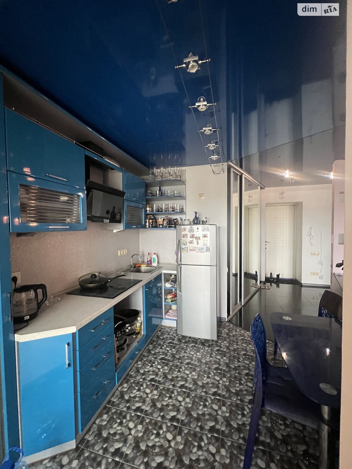 Продаж чотирикімнатної квартири в Львові, на просп. Чорновола В'ячеслава, район Голоско фото 1 Продаж чотирикімнатної квартири в Львові, на просп. Чорновола В'ячеслава, район Голоско фото 1