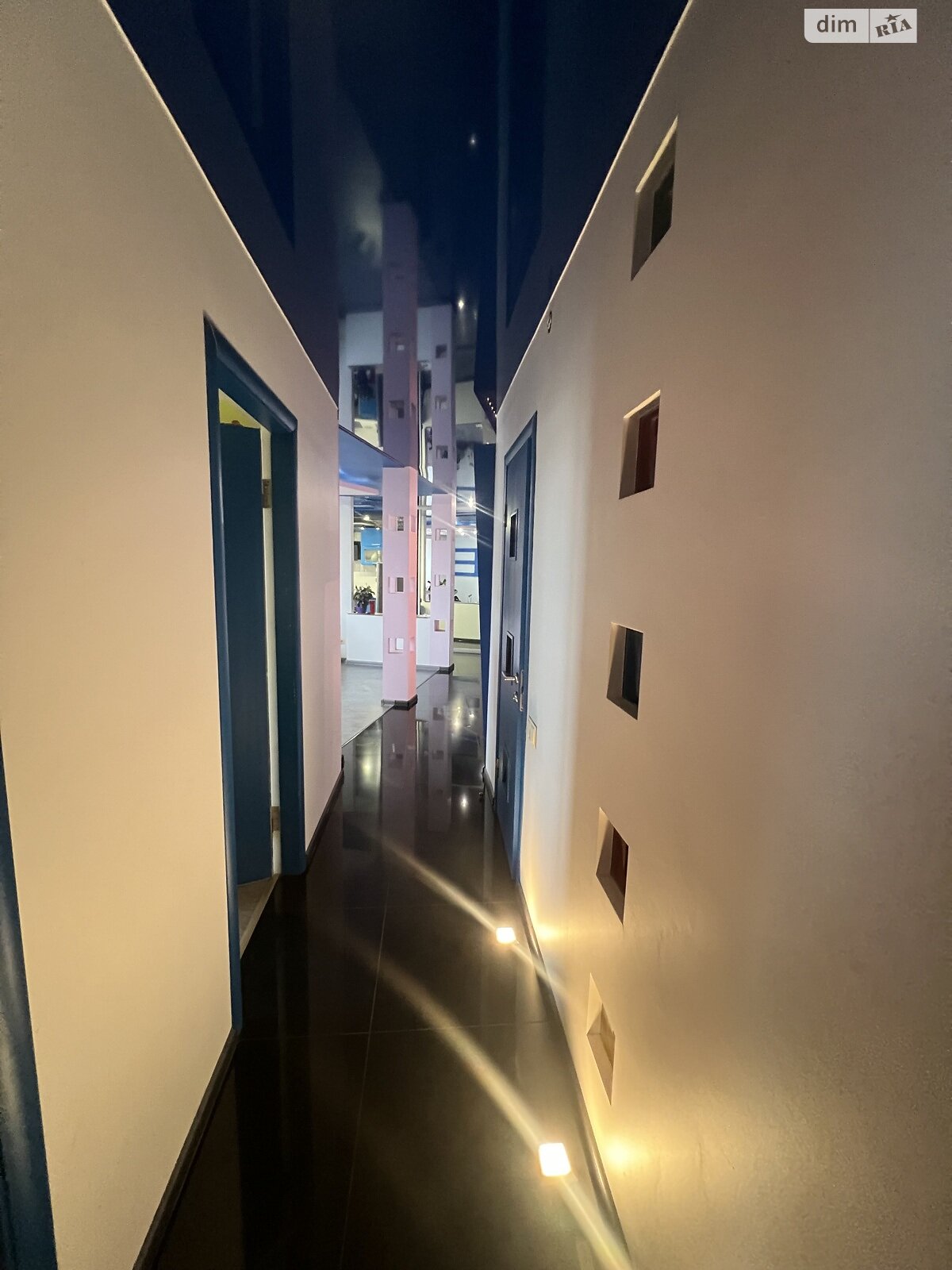 Продаж чотирикімнатної квартири в Львові, на просп. Чорновола В'ячеслава, район Голоско фото 1 Продаж чотирикімнатної квартири в Львові, на просп. Чорновола В'ячеслава, район Голоско фото 1