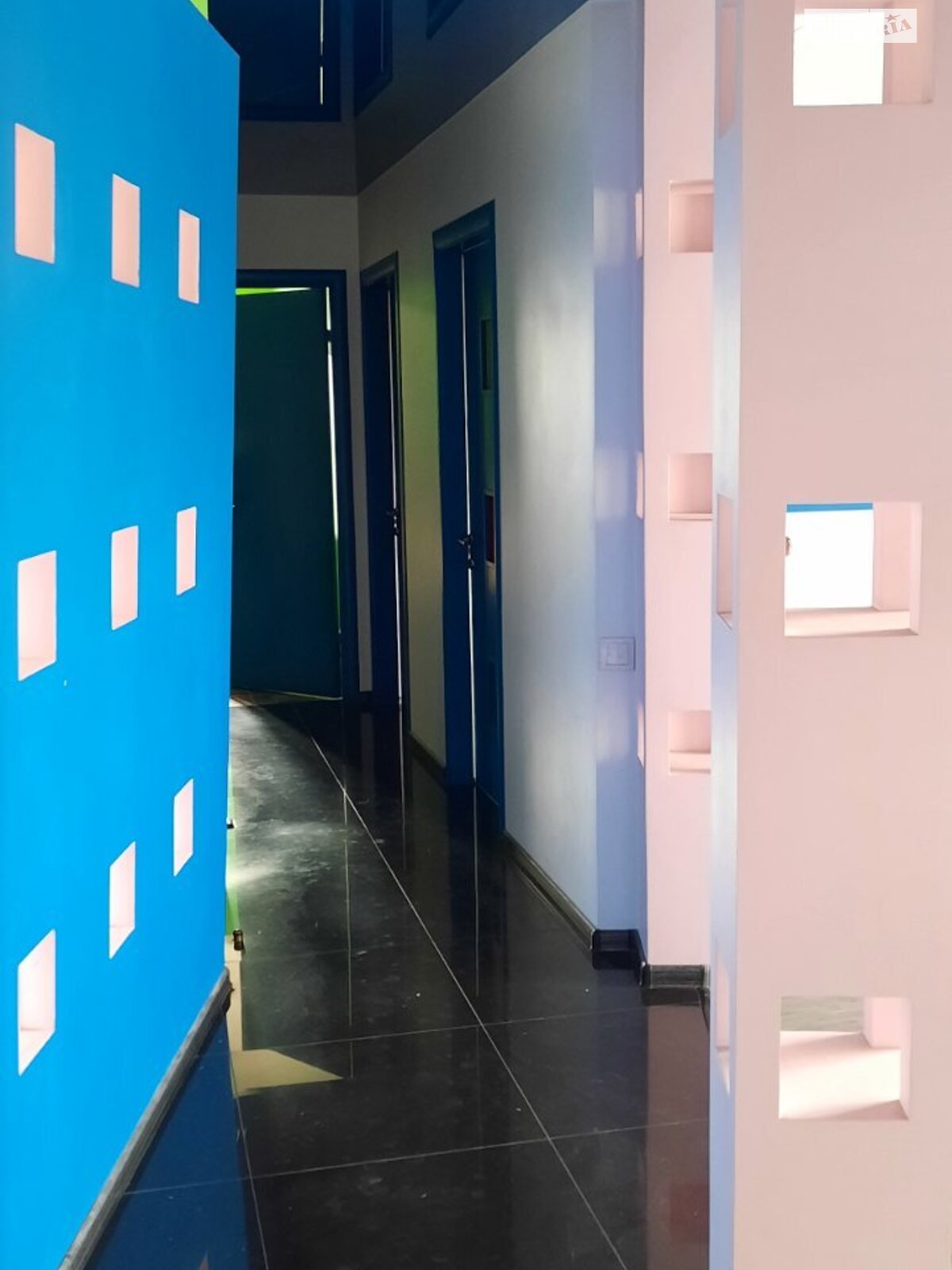 Продаж чотирикімнатної квартири в Львові, на просп. Чорновола В'ячеслава, район Голоско фото 1 Продаж чотирикімнатної квартири в Львові, на просп. Чорновола В'ячеслава, район Голоско фото 1