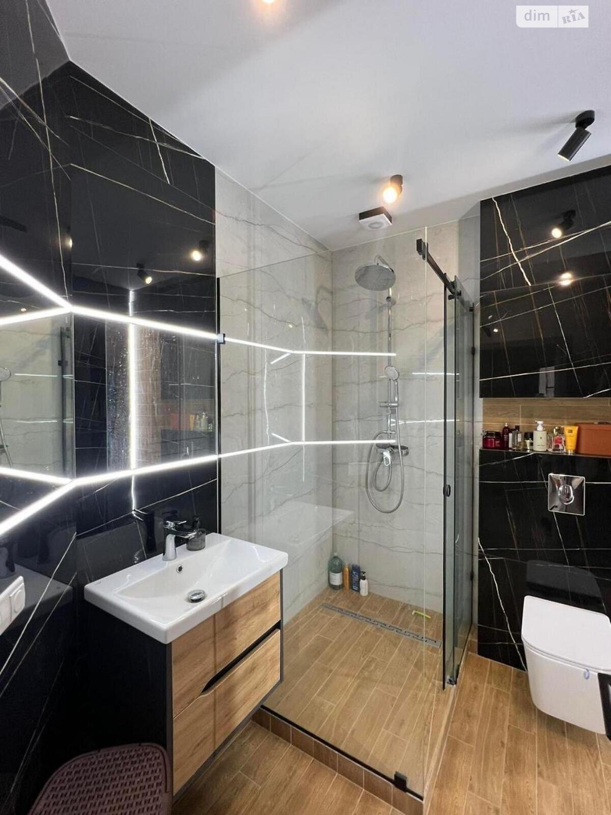 Продажа двухкомнатной квартиры в Львове, на просп. Черновола Вячеслава 77, район Голоско фото 1