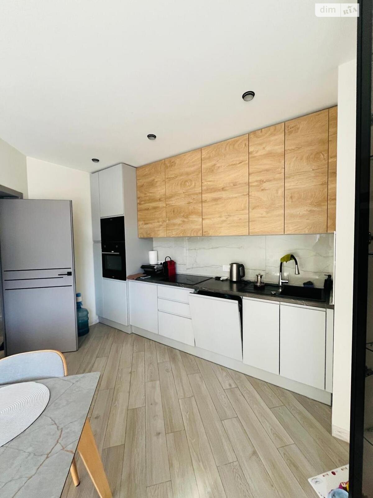 Продажа двухкомнатной квартиры в Львове, на просп. Черновола Вячеслава 77, район Голоско фото 1 Продажа двухкомнатной квартиры в Львове, на просп. Черновола Вячеслава 77, район Голоско фото 1