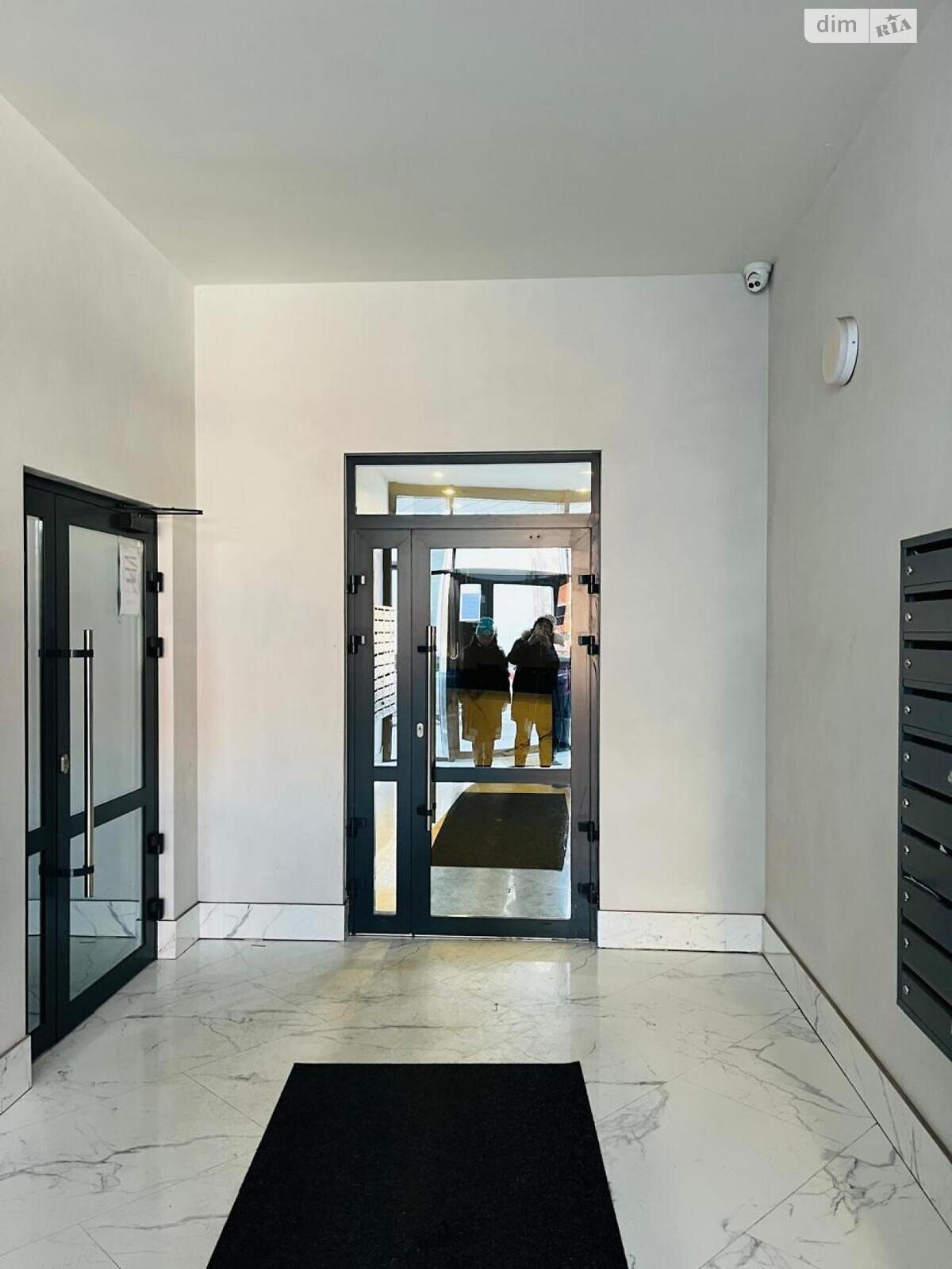 Продажа двухкомнатной квартиры в Львове, на просп. Черновола Вячеслава 77, район Голоско фото 1 Продажа двухкомнатной квартиры в Львове, на просп. Черновола Вячеслава 77, район Голоско фото 1