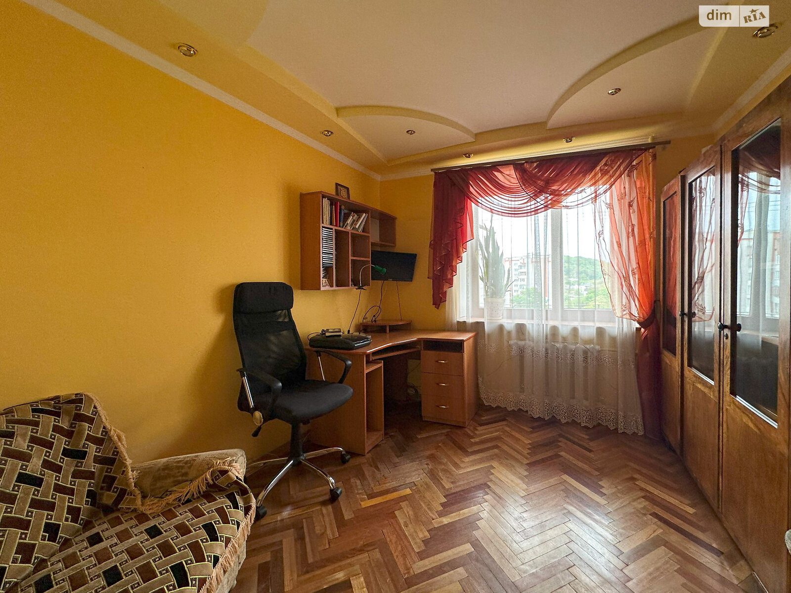 Продажа трехкомнатной квартиры в Львове, на ул. Панча Петра 18, район Голоско фото 1 Продажа трехкомнатной квартиры в Львове, на ул. Панча Петра 18, район Голоско фото 1