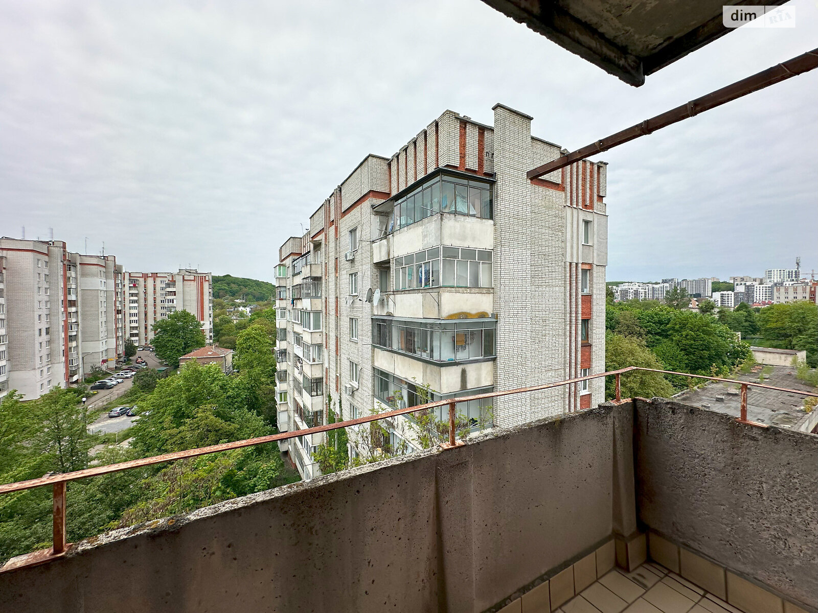 Продажа трехкомнатной квартиры в Львове, на ул. Панча Петра 18, район Голоско фото 1 Продажа трехкомнатной квартиры в Львове, на ул. Панча Петра 18, район Голоско фото 1
